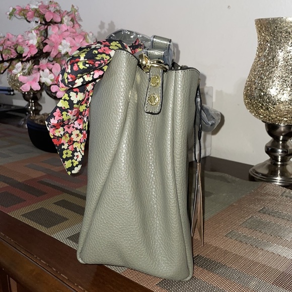 Olive Green Steve Madden Purse 👜 & Small Bag - Picture 4 of 12